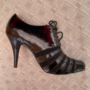 Magick WITCHY Shoes 6M Black Striped Pointy Witch 3.5” Heels Goth Hocus Pocus